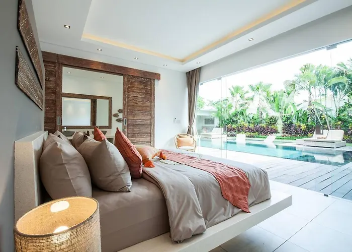 Chill Out In A Luxurious 4 Bedroom Villa Seminyak