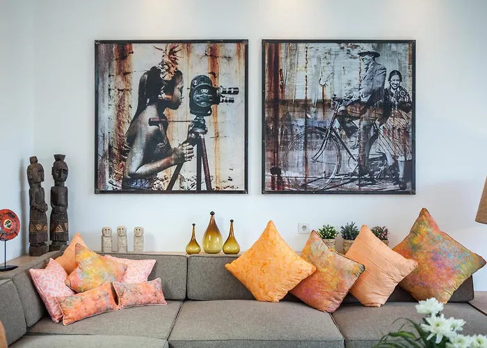 Chill Out In A Luxurious 4 Bedroom * Seminyak